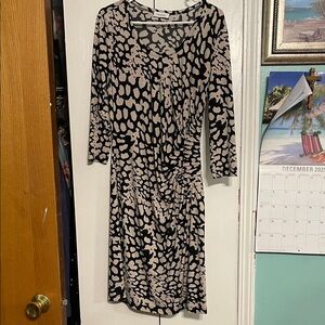 Calvin Klein Black and Cream Abstract Long Sleeve Dress